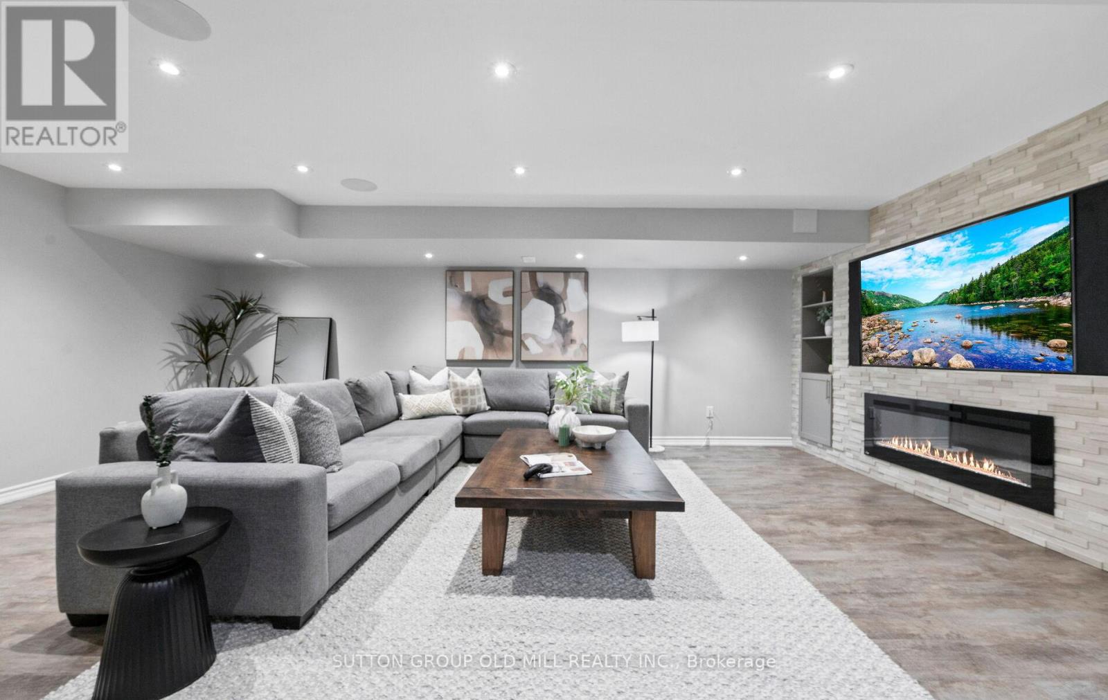 3304 Stalybridge Drive, Oakville, Ontario  L6M 0K8 - Photo 33 - W12486087