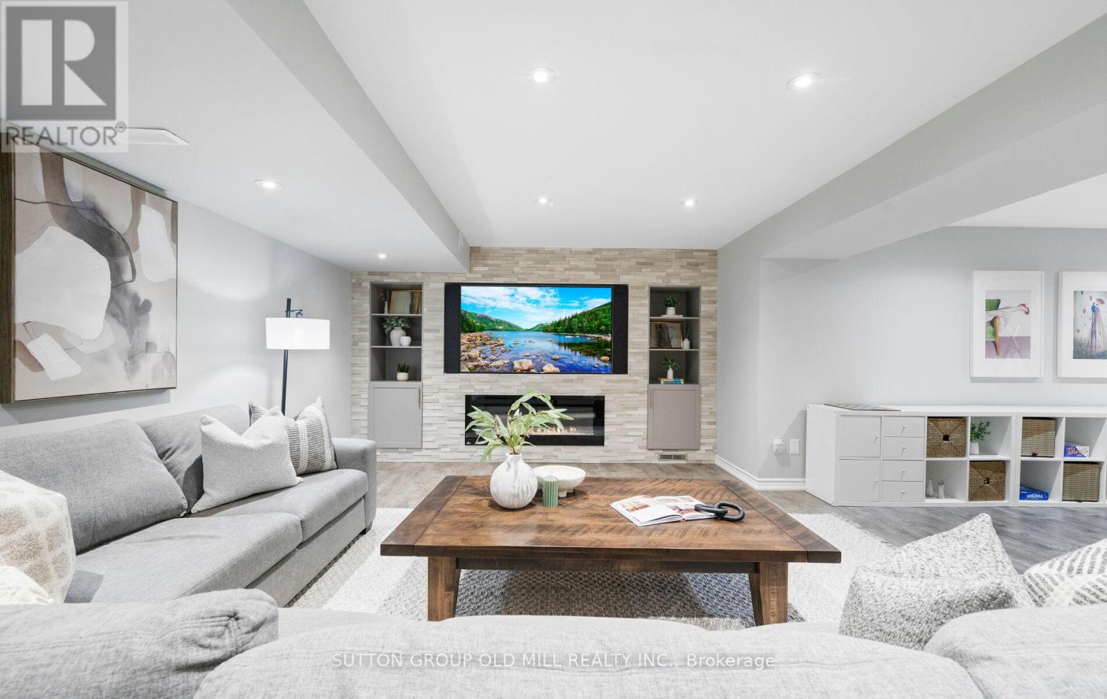 3304 Stalybridge Drive, Oakville, Ontario  L6M 0K8 - Photo 34 - W12486087