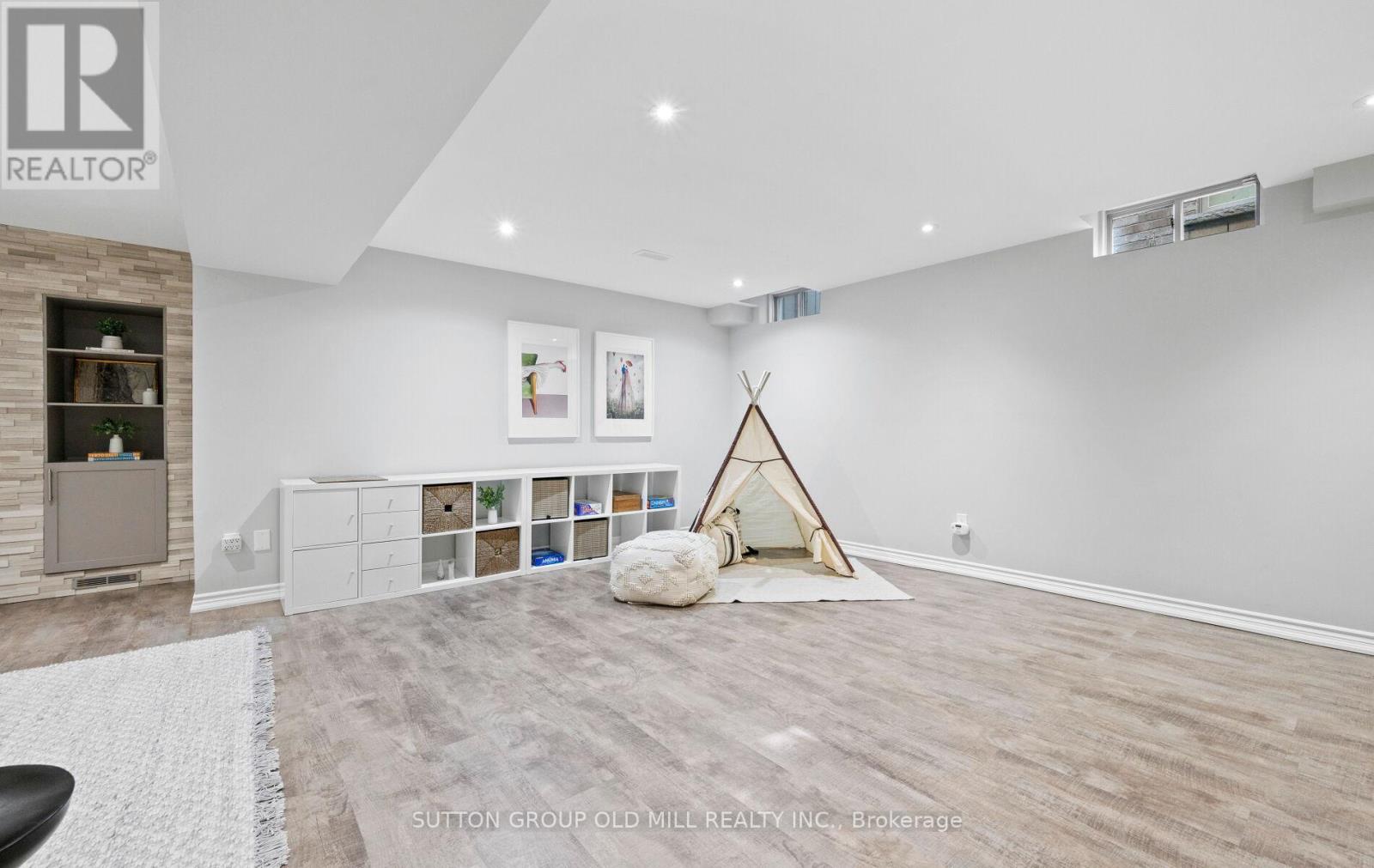 3304 Stalybridge Drive, Oakville, Ontario  L6M 0K8 - Photo 36 - W12486087