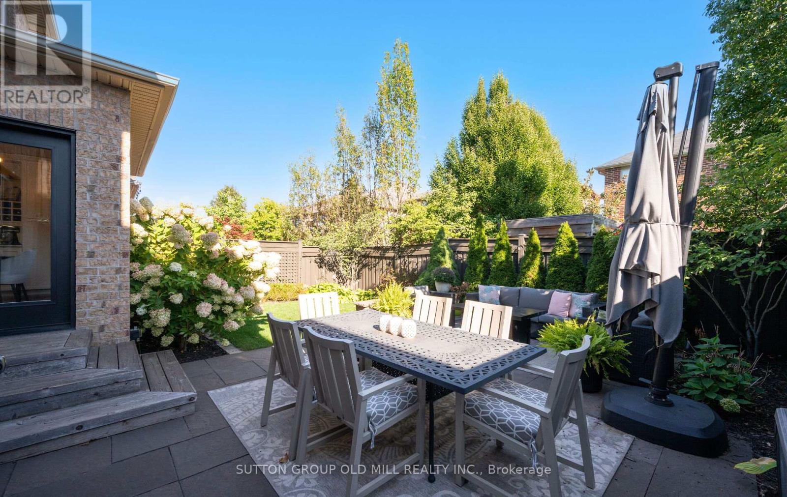 3304 Stalybridge Drive, Oakville, Ontario  L6M 0K8 - Photo 43 - W12486087