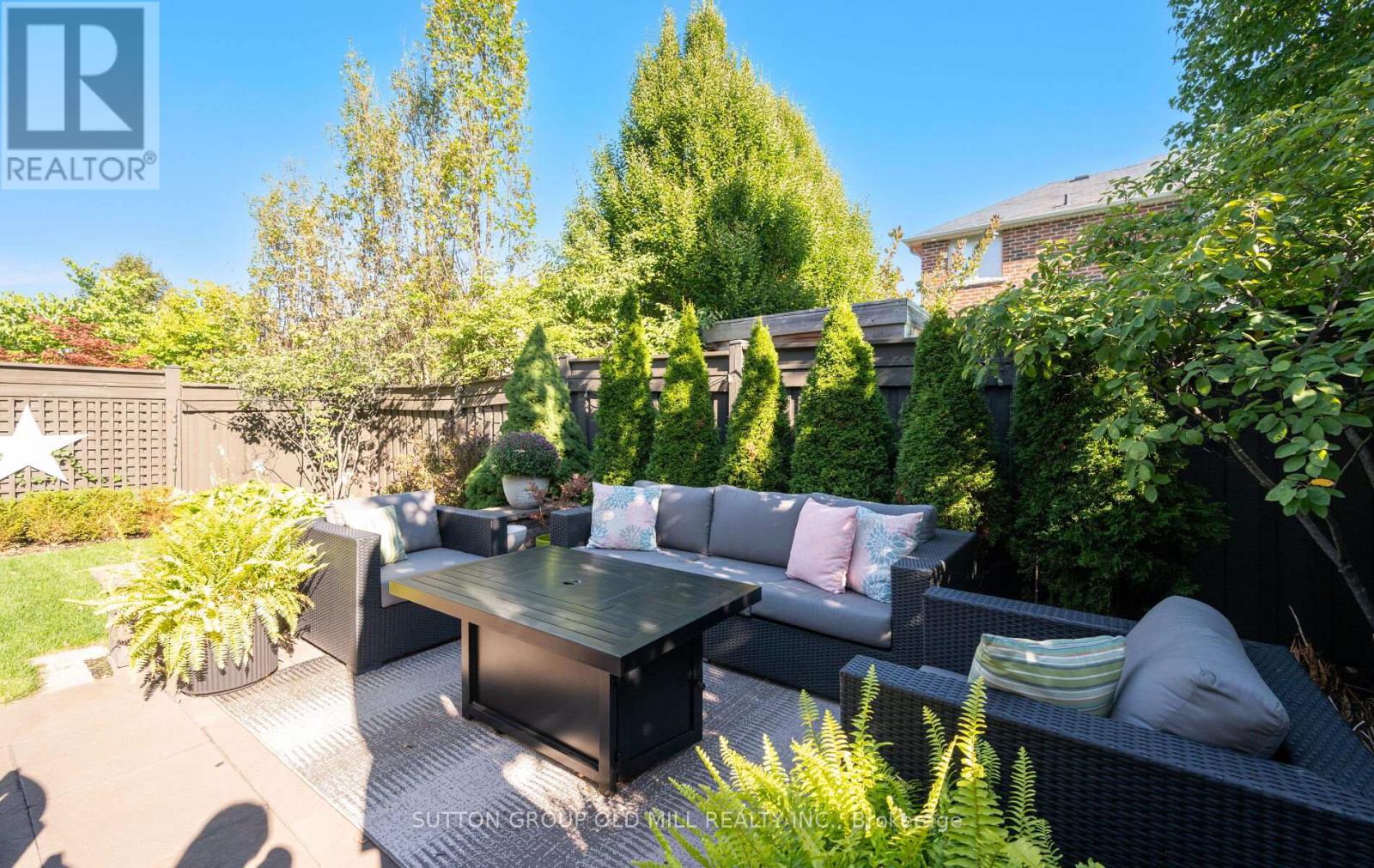 3304 Stalybridge Drive, Oakville, Ontario  L6M 0K8 - Photo 44 - W12486087