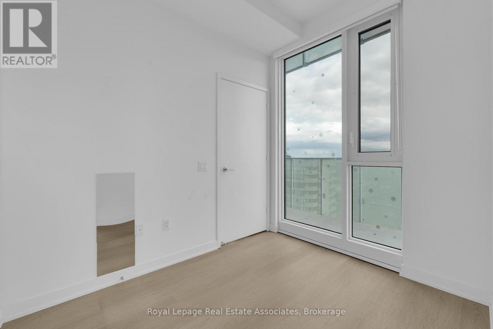 1909 - 3883 Quartz Road, Mississauga, Ontario  L5B 0M4 - Photo 14 - W12486108