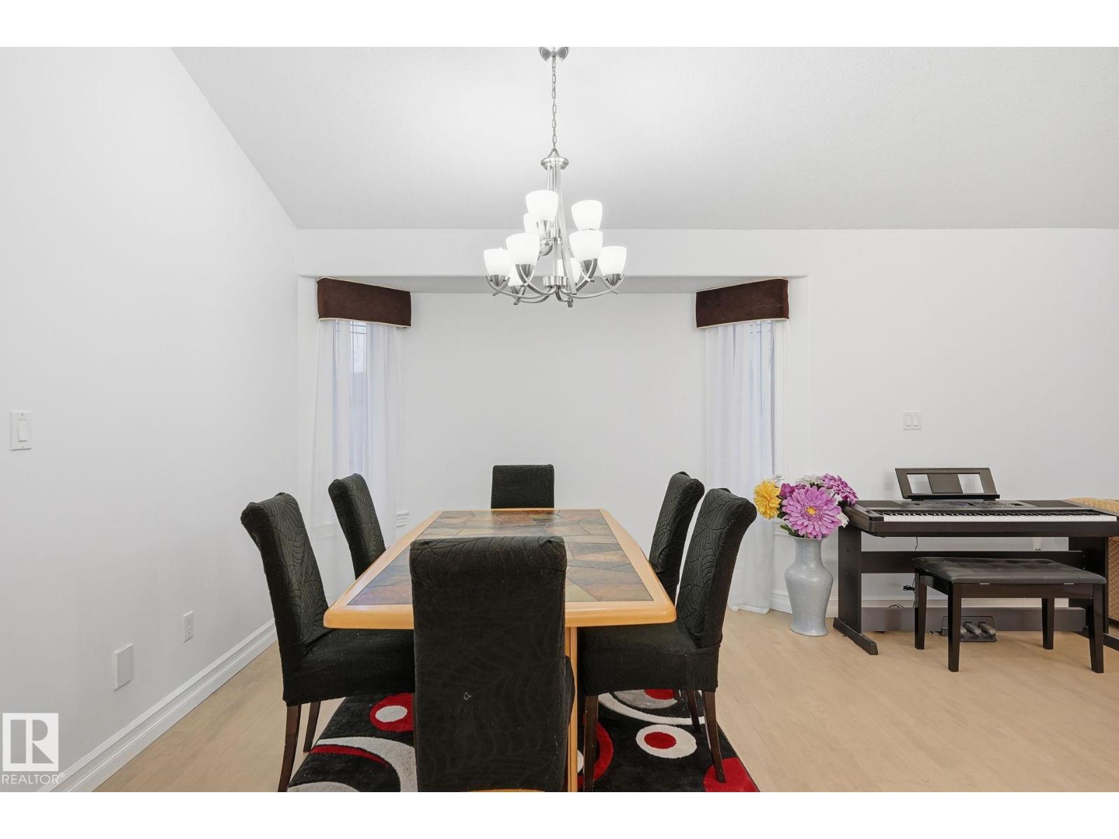 1324 70 St Sw, Edmonton, Alberta  T6X 1K9 - Photo 5 - E4463776