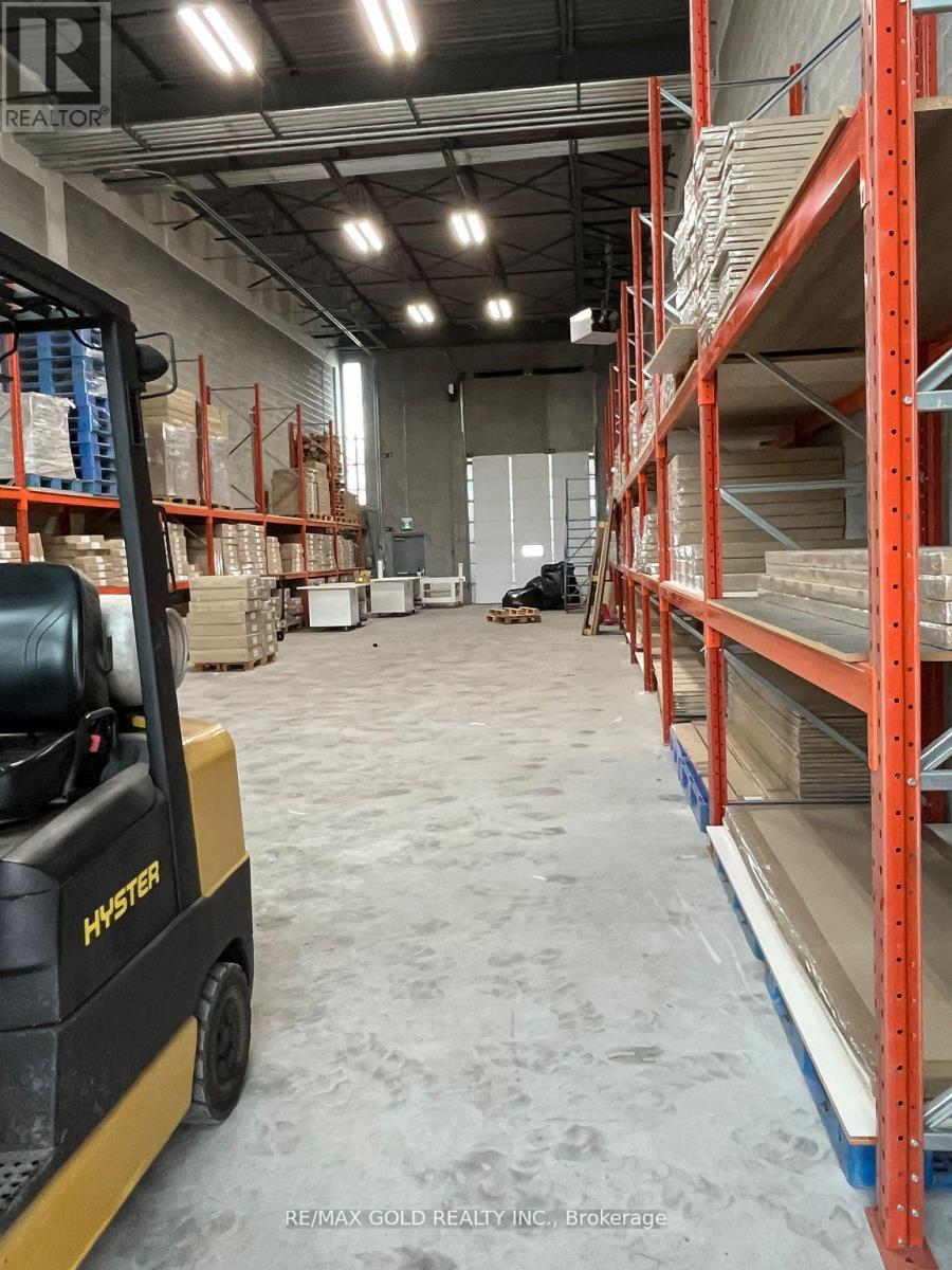 8 - 10950 Woodbine Avenue, Markham, Ontario  L6C 3L4 - Photo 5 - N12485405