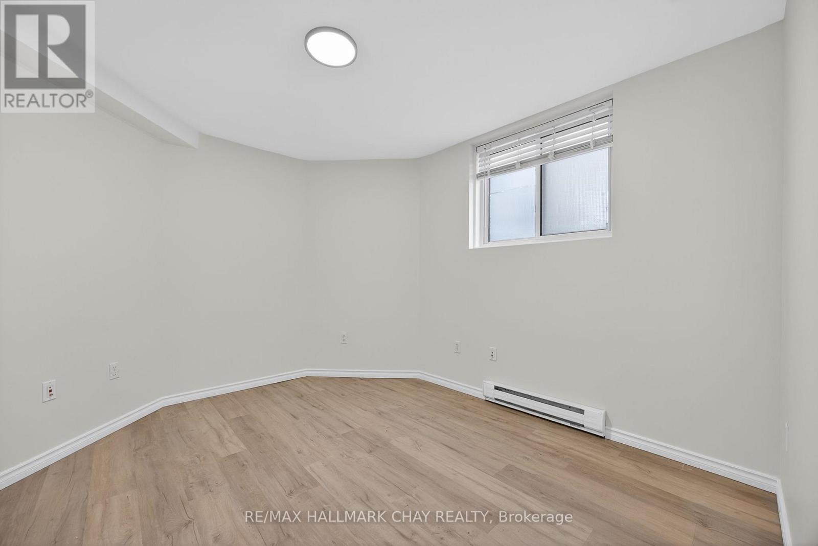 Lower - 158 Pringle Drive, Barrie, Ontario  L4N 0R3 - Photo 8 - S12486044