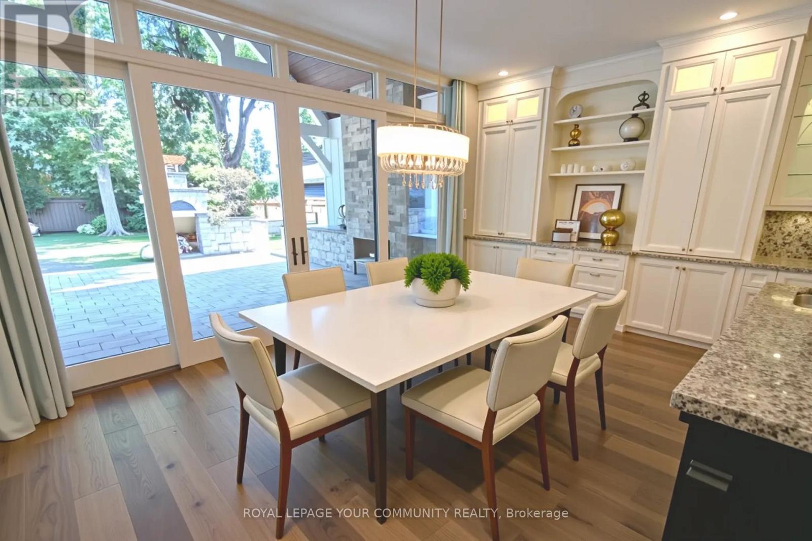 1551 Warland Road, Oakville, Ontario  L6L 1N4 - Photo 7 - W12323502