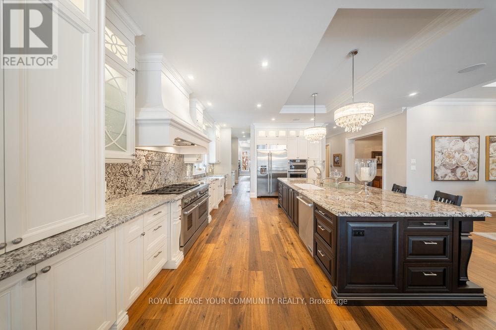 1551 Warland Road, Oakville, Ontario  L6L 1N4 - Photo 8 - W12323502