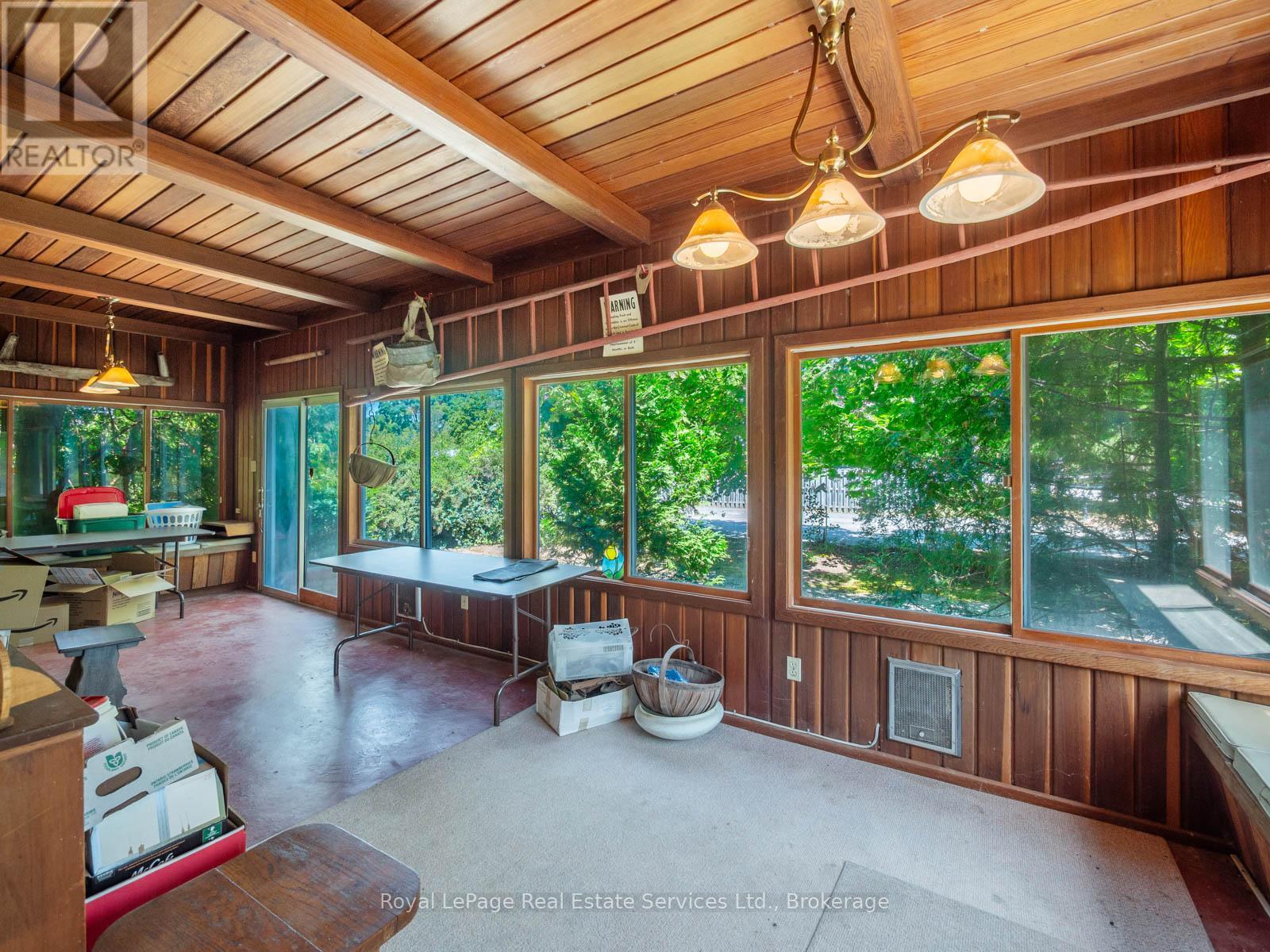 3175 Lakeshore Road W, Oakville, Ontario  L6L 1J7 - Photo 15 - W12486133