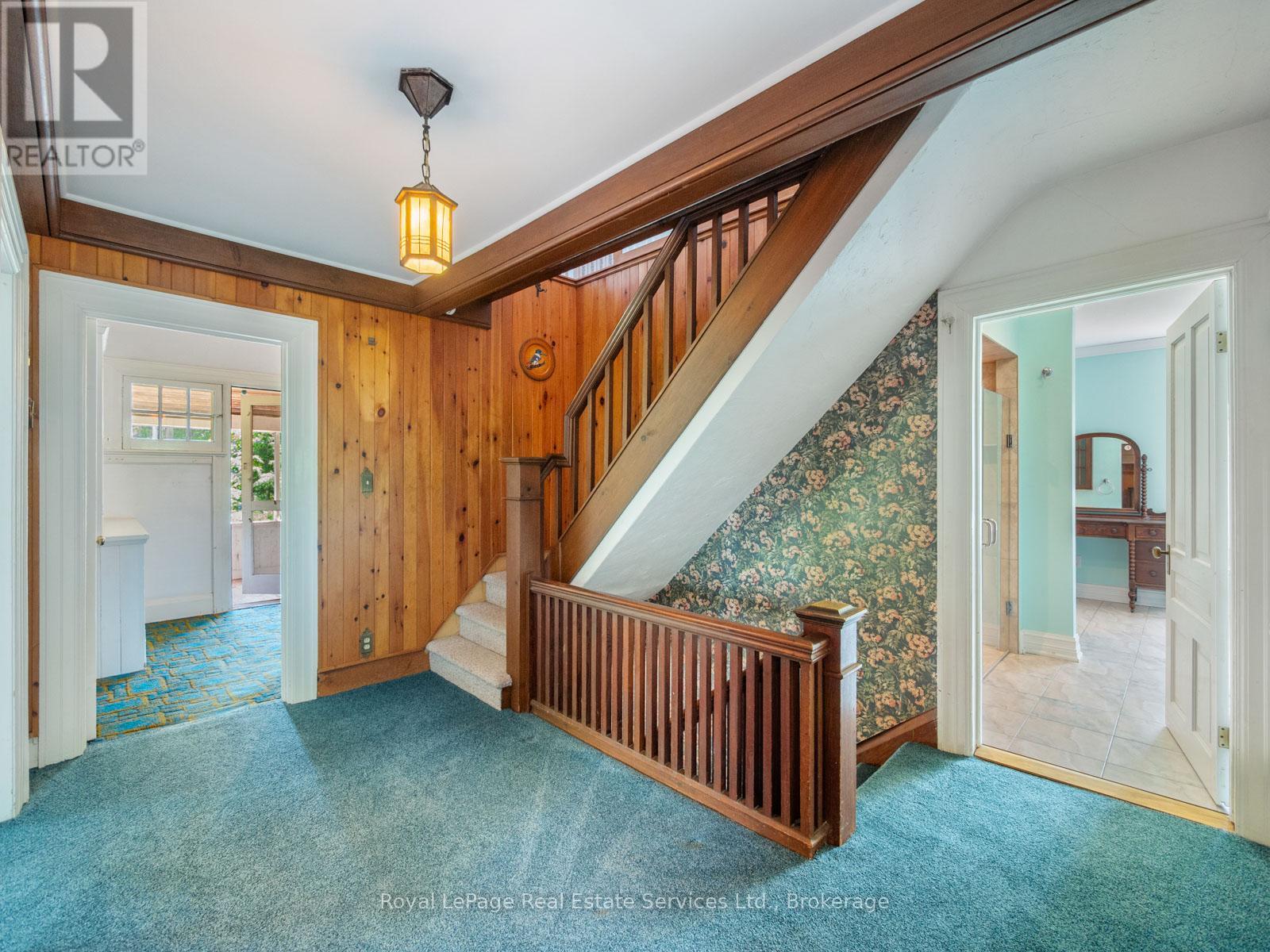 3175 Lakeshore Road W, Oakville, Ontario  L6L 1J7 - Photo 16 - W12486133