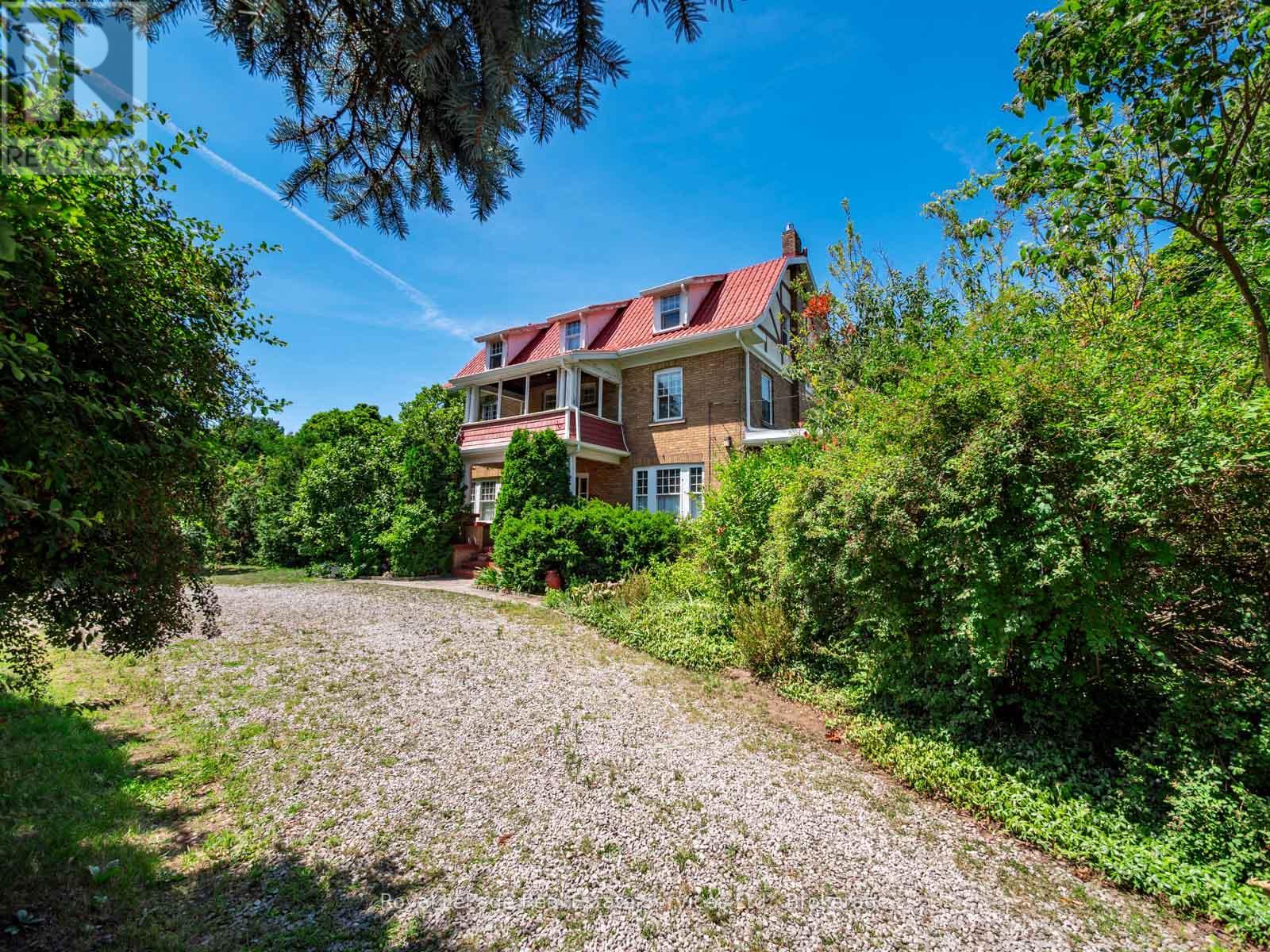 3175 Lakeshore Road W, Oakville, Ontario  L6L 1J7 - Photo 2 - W12486133