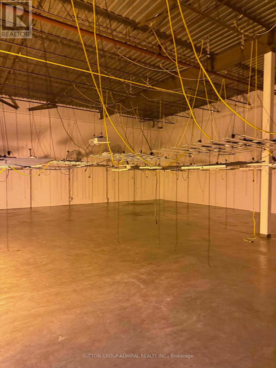 3 - 70 Vanley Crescent, Toronto (York University Heights), Ontario  M3J 2B8 - Photo 22 - W12444296