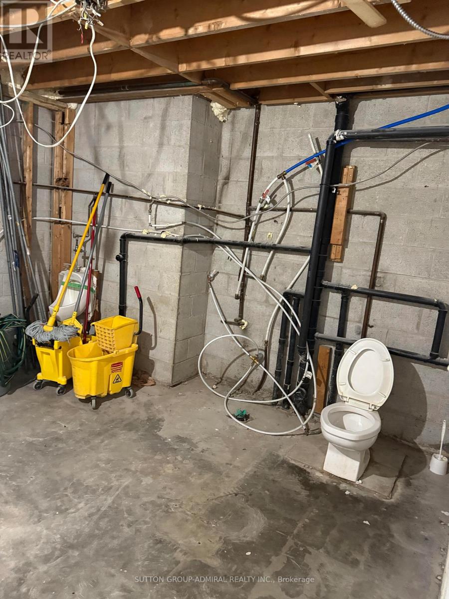 3 - 70 Vanley Crescent, Toronto (York University Heights), Ontario  M3J 2B8 - Photo 30 - W12444296