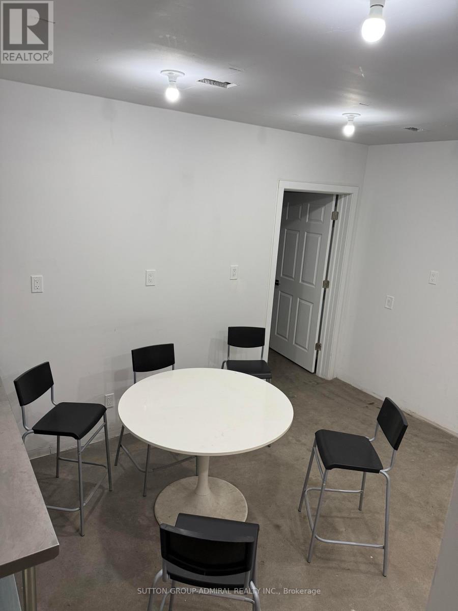 3 - 70 Vanley Crescent, Toronto (York University Heights), Ontario  M3J 2B8 - Photo 36 - W12444296