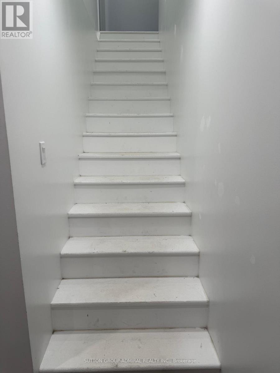 3 - 70 Vanley Crescent, Toronto (York University Heights), Ontario  M3J 2B8 - Photo 27 - W12444296