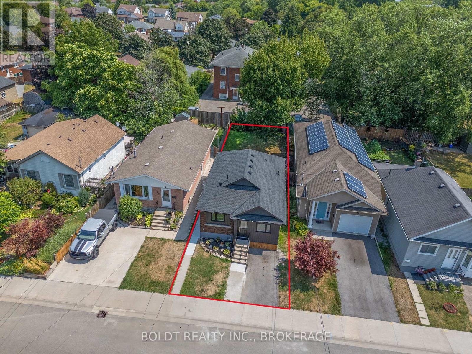 56 Lorne Street, St. Catharines, Ontario  L2P 3C4 - Photo 20 - X12486146