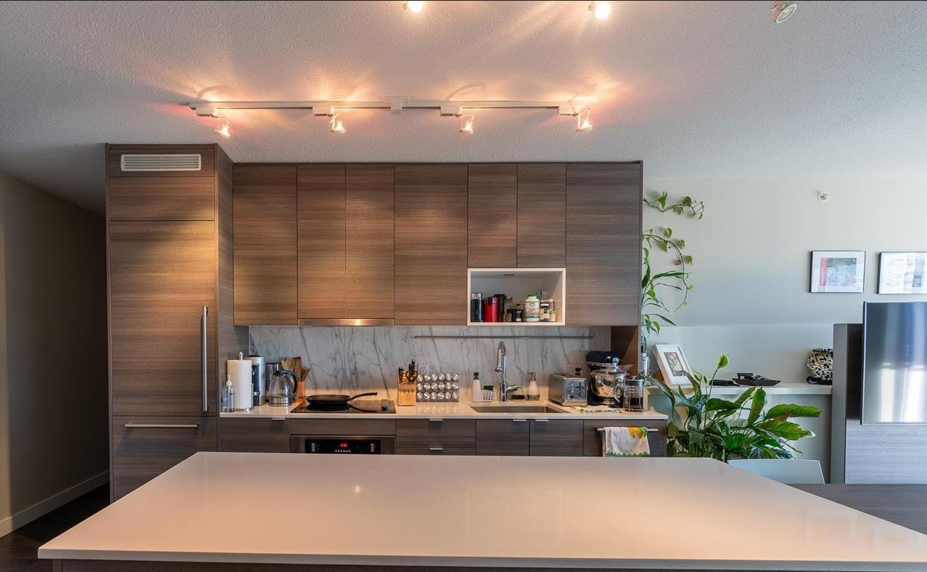 2612 13398 104 Avenue, Surrey, British Columbia  V3T 1V6 - Photo 2 - R3062537