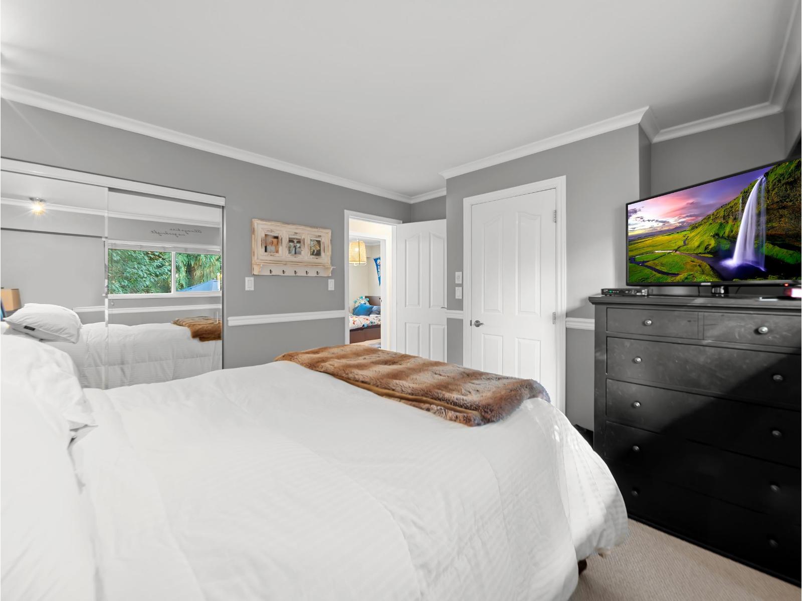 17022 Hereford Place, Surrey, British Columbia  V3S 4X1 - Photo 11 - R3062539