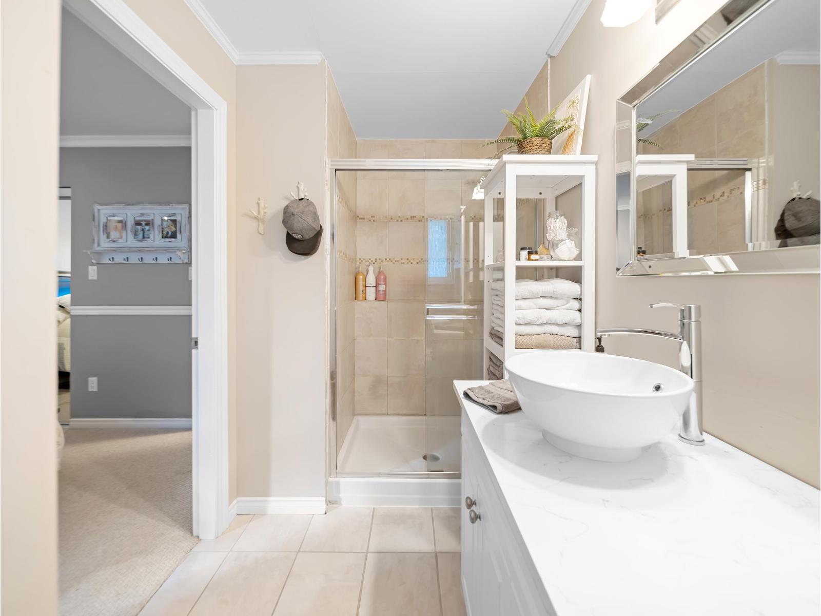 17022 Hereford Place, Surrey, British Columbia  V3S 4X1 - Photo 12 - R3062539