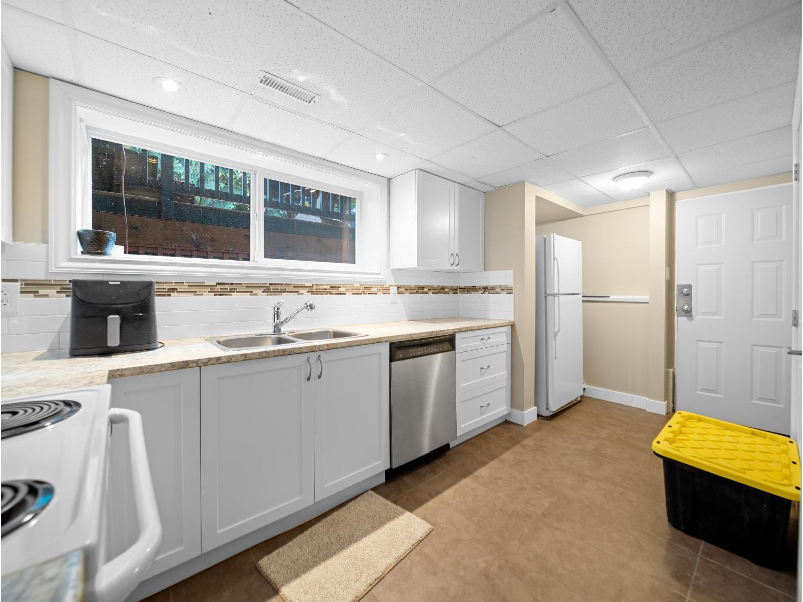 17022 Hereford Place, Surrey, British Columbia  V3S 4X1 - Photo 28 - R3062539