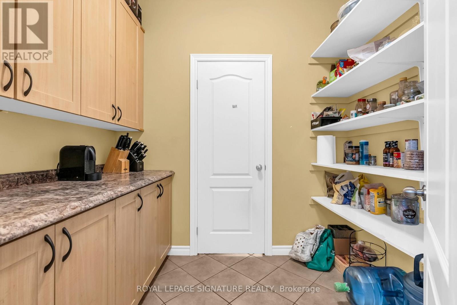 26 Frasson Drive, Guelph, Ontario  N1E 7J9 - Photo 22 - X12435774