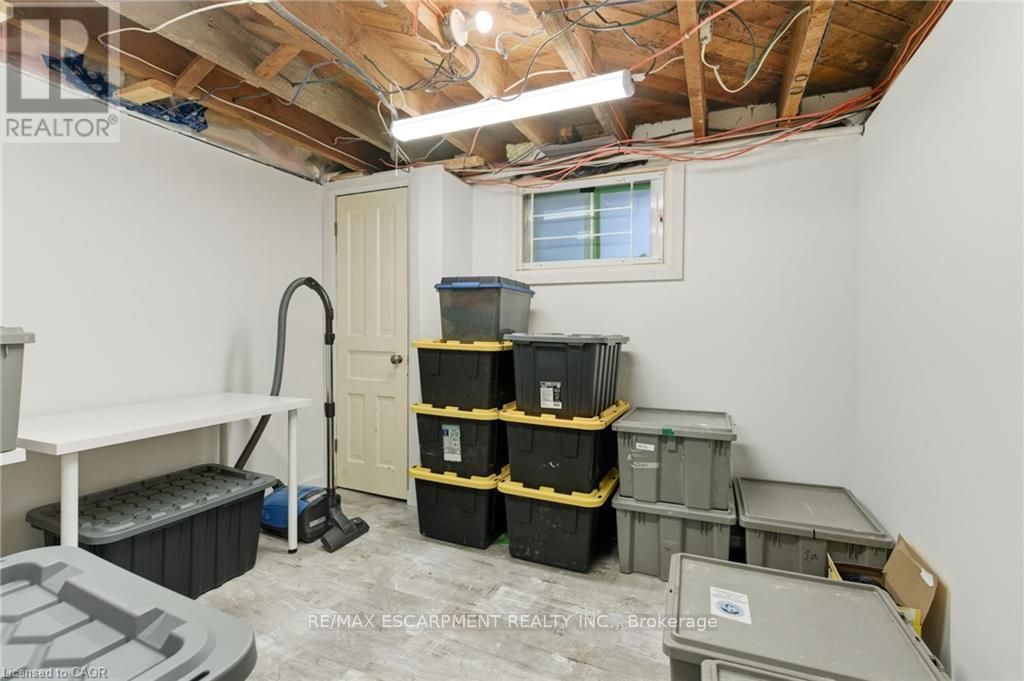 267 Thayer Avenue, Hamilton, Ontario  L9A 1J6 - Photo 27 - X12486039