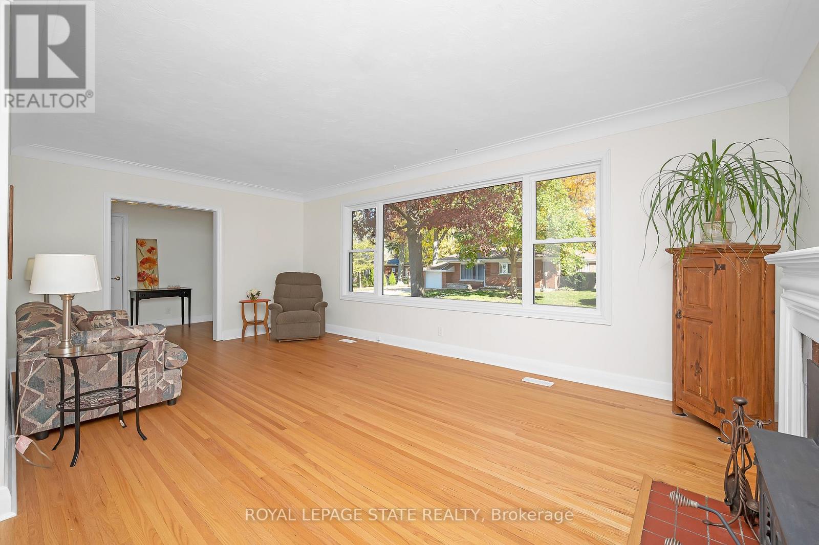 32 Park Road S, Brantford, Ontario  N3S 6S8 - Photo 6 - X12486040