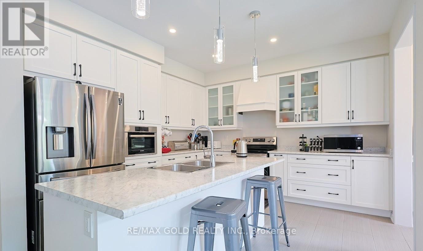 7892 Odell Crescent, Niagara Falls, Ontario  L2H 3R6 - Photo 9 - X12486050