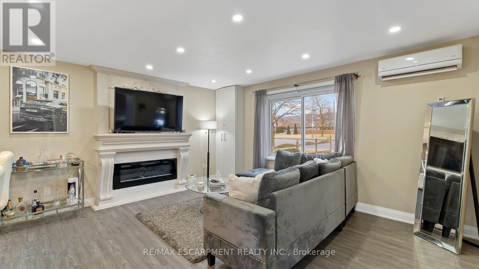 249 Highway 8, Hamilton, Ontario  L8G 1E2 - Photo 11 - X12486063