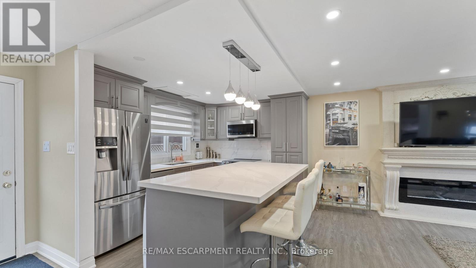 249 Highway 8, Hamilton, Ontario  L8G 1E2 - Photo 15 - X12486063