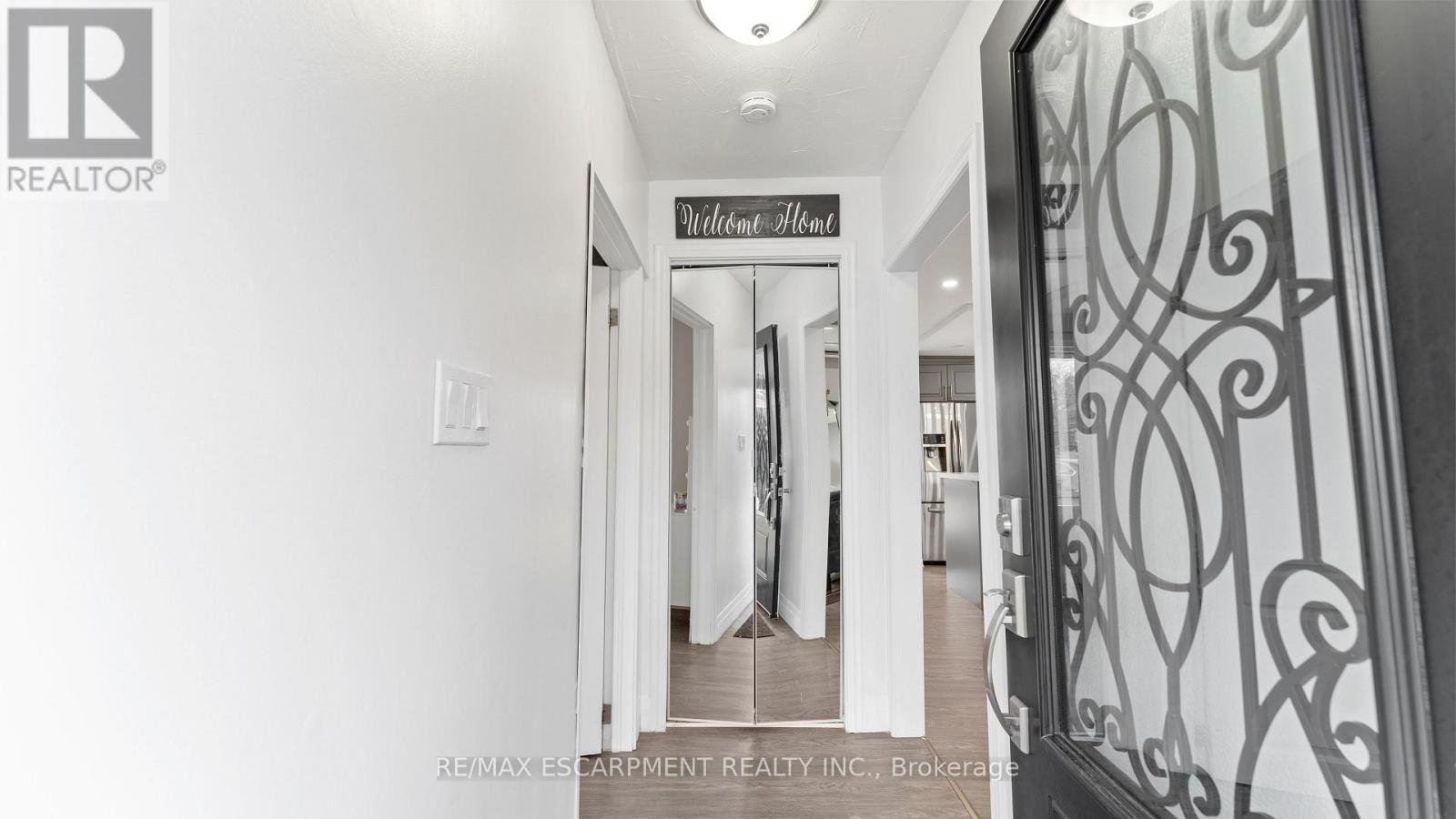 249 Highway 8, Hamilton, Ontario  L8G 1E2 - Photo 8 - X12486063