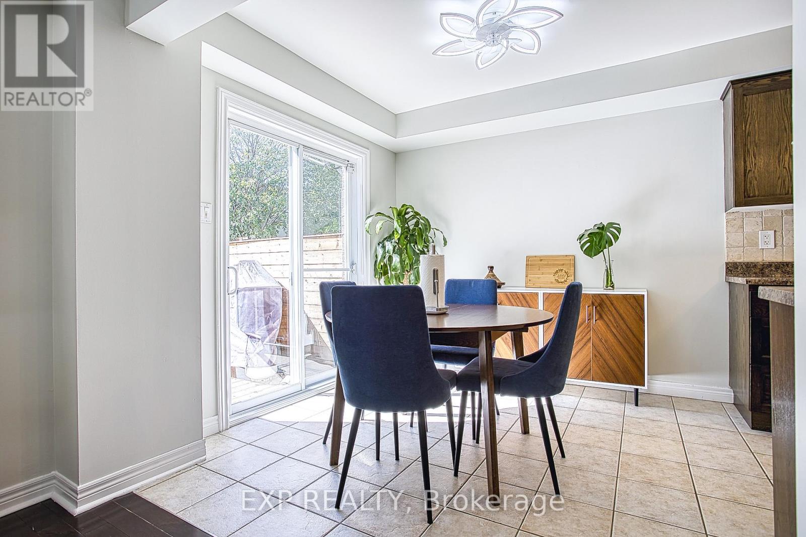 2 - 25 Ivybridge Drive, Hamilton (Lakeshore), Ontario  L8E 0A5 - Photo 17 - X12486068