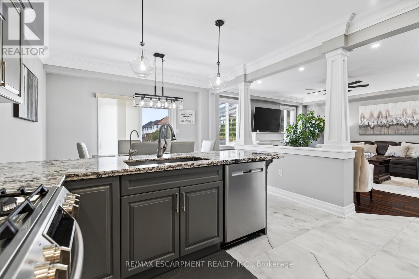 79 Assisi Street, Hamilton, Ontario  L8W 0A4 - Photo 13 - X12486080