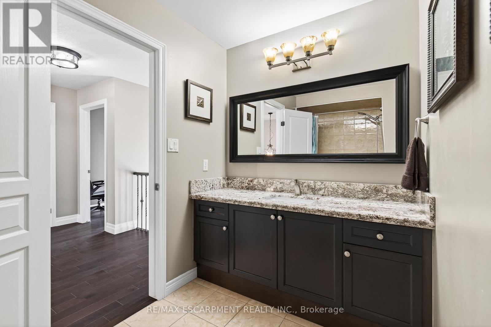 79 Assisi Street, Hamilton, Ontario  L8W 0A4 - Photo 28 - X12486080