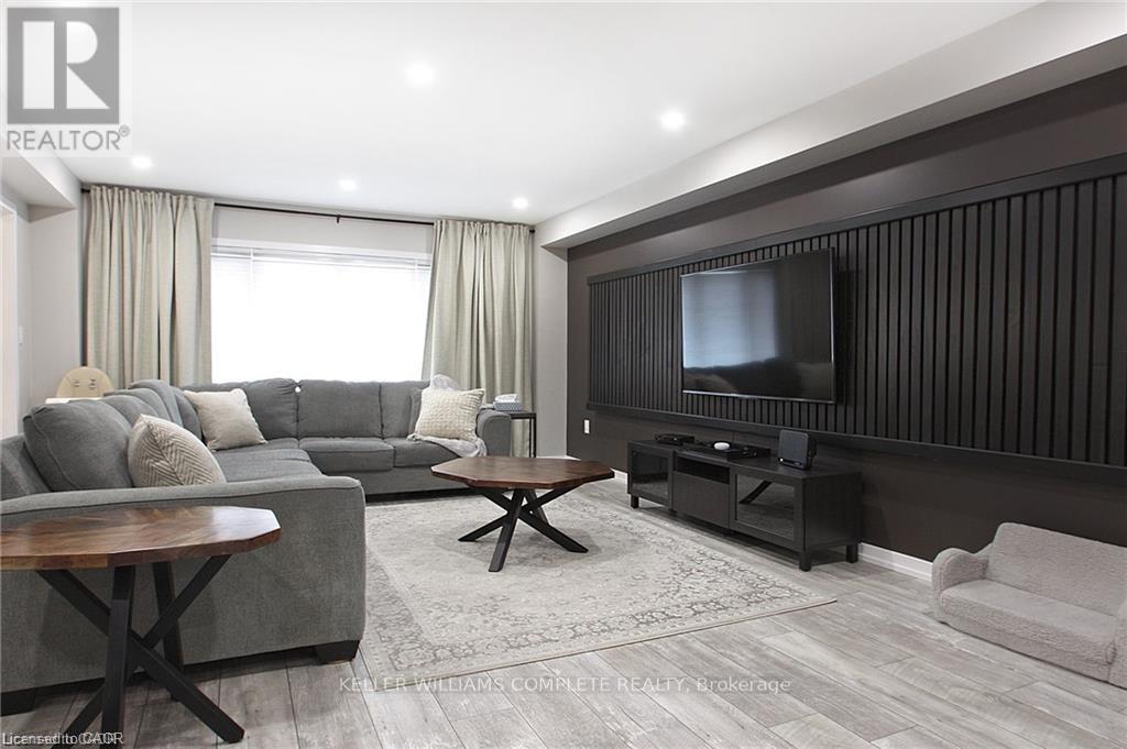 23 Scarletwood Street, Hamilton, Ontario  L8J 0K8 - Photo 3 - X12486092