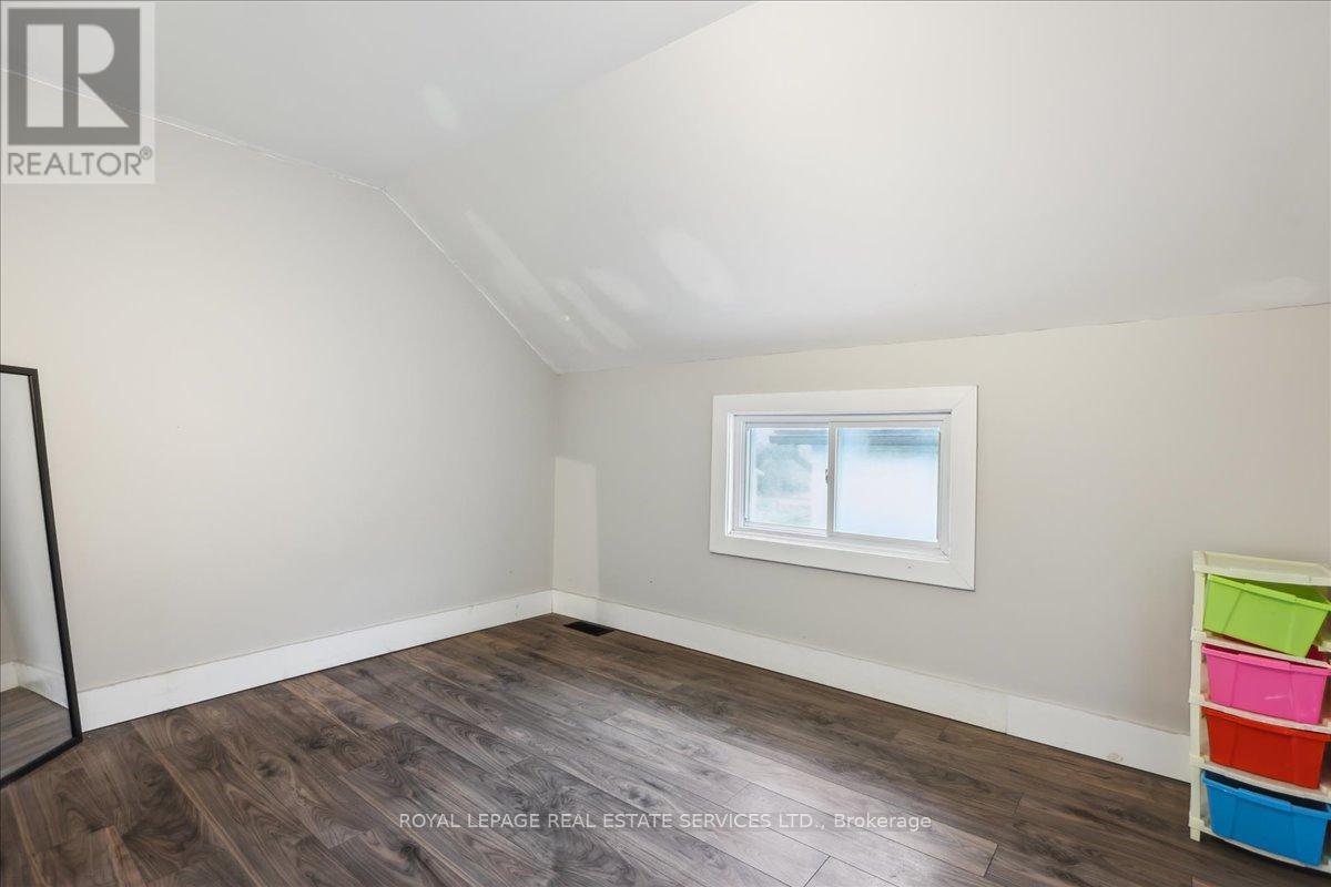 19 Seneca Street, St. Catharines, Ontario  L2R 2V1 - Photo 16 - X12486116