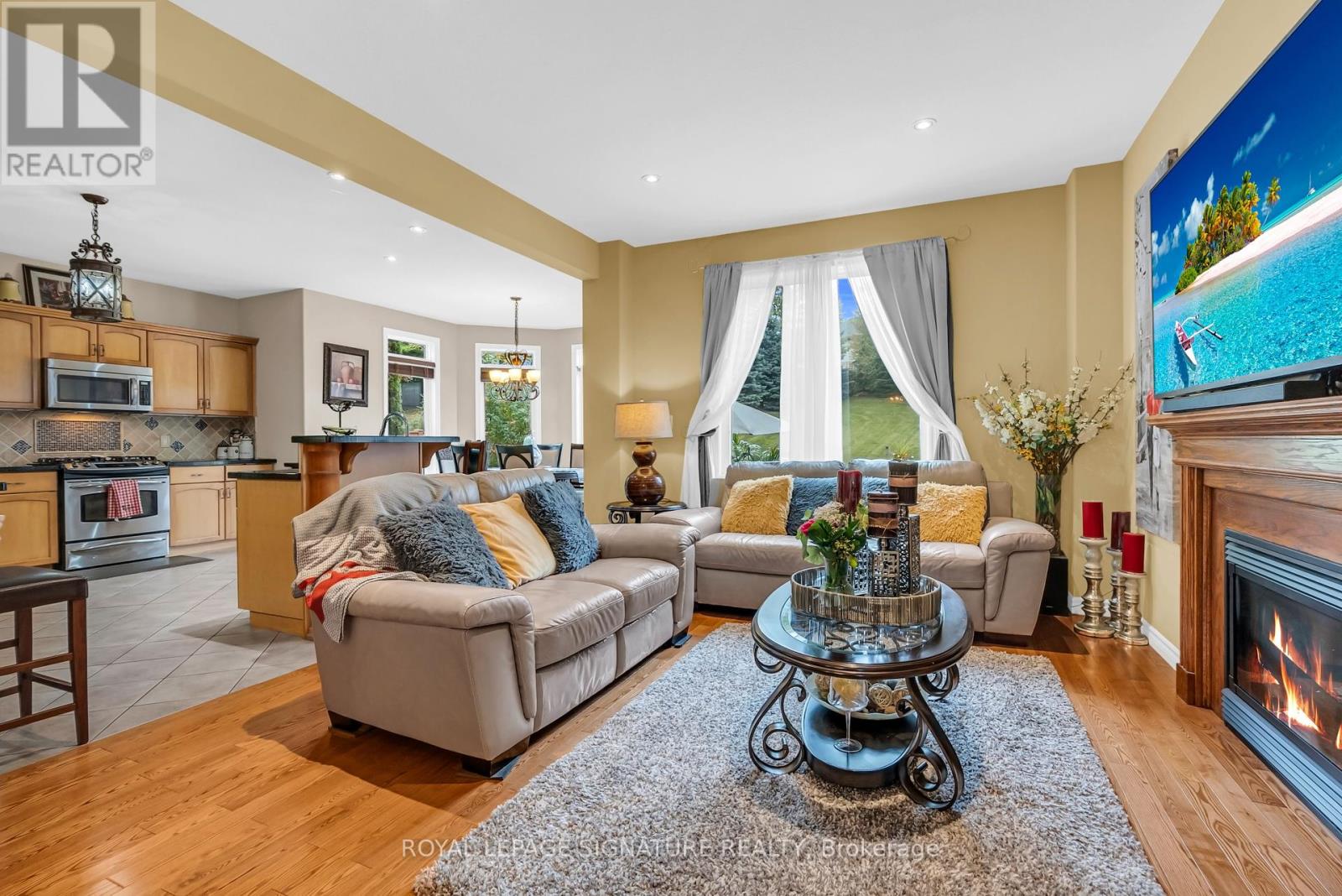 26 Frasson Drive, Guelph, Ontario  N1E 7J9 - Photo 12 - X12435774