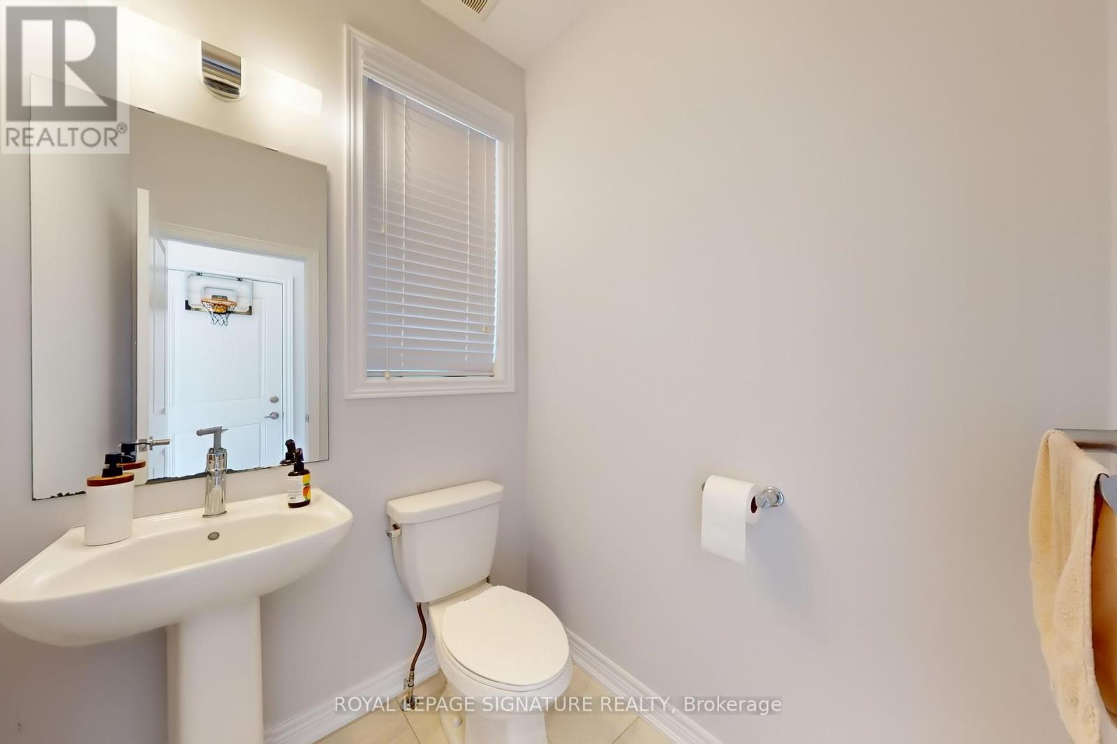 37 - 10 Birmingham Drive, Cambridge, Ontario  N1R 8K5 - Photo 11 - X12440149