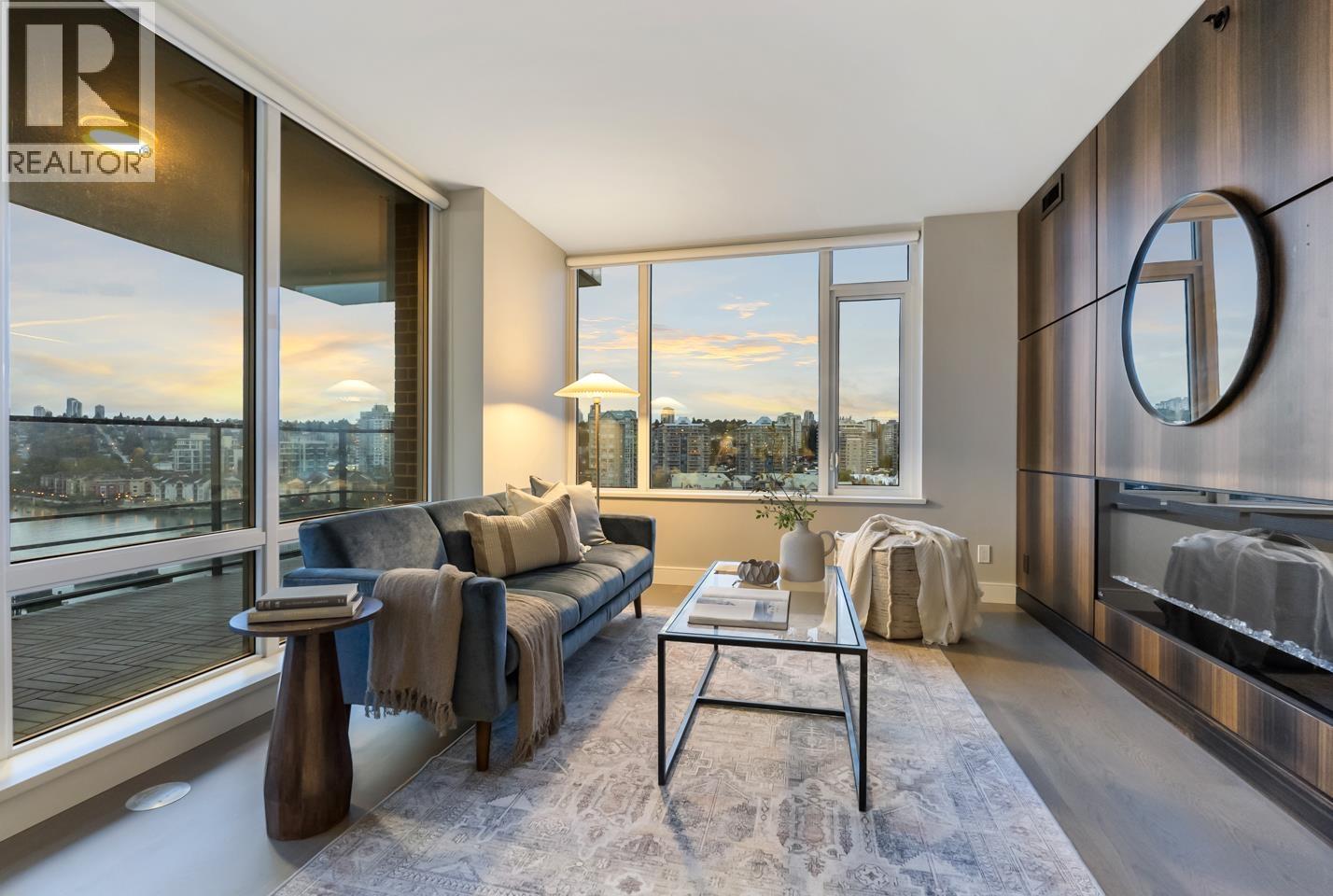 1204 210 Salter Street, New Westminster, British Columbia  V3M 0J9 - Photo 1 - R3062143