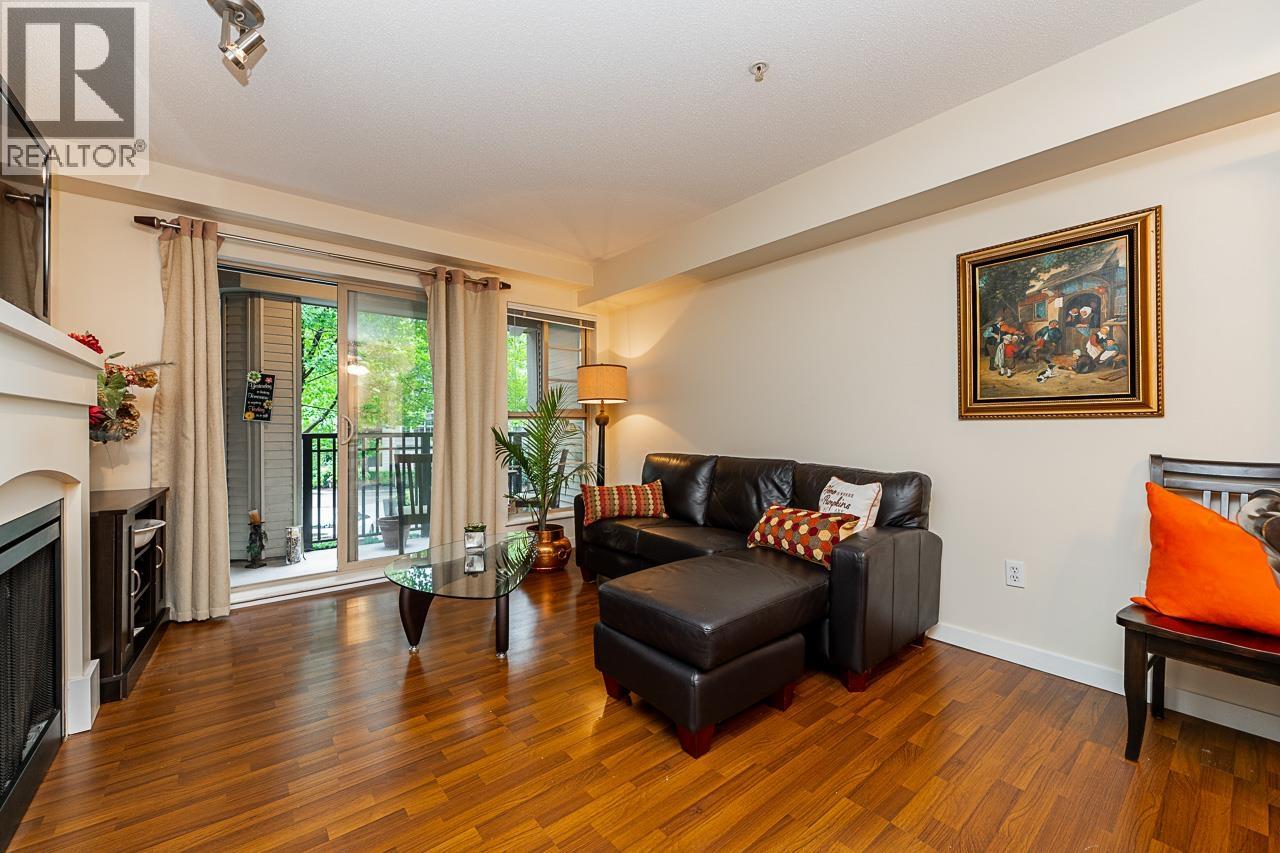 206 2958 Silver Springs Boulevard, Coquitlam, British Columbia  V3E 3R9 - Photo 3 - R3062484