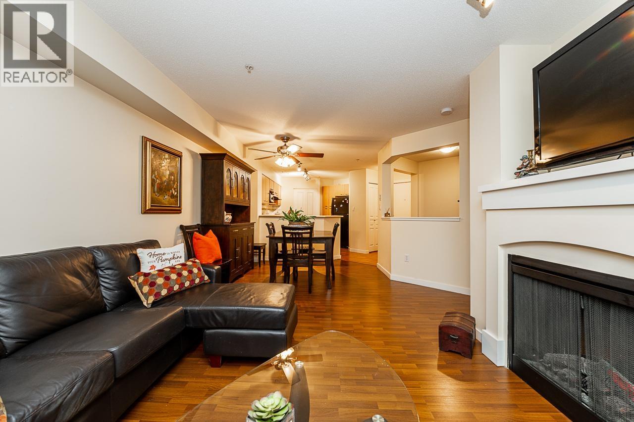 206 2958 Silver Springs Boulevard, Coquitlam, British Columbia  V3E 3R9 - Photo 4 - R3062484