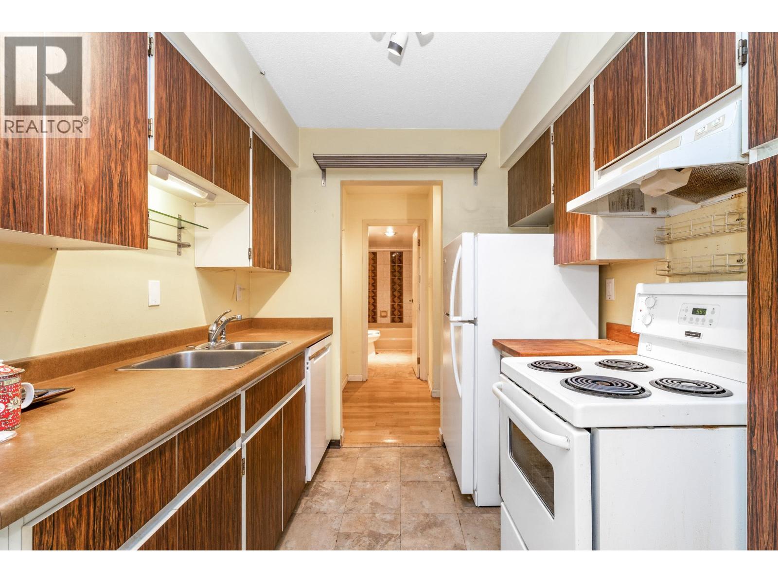 410 1435 Nelson Street, Vancouver, British Columbia  V6G 2Z3 - Photo 8 - R3062491