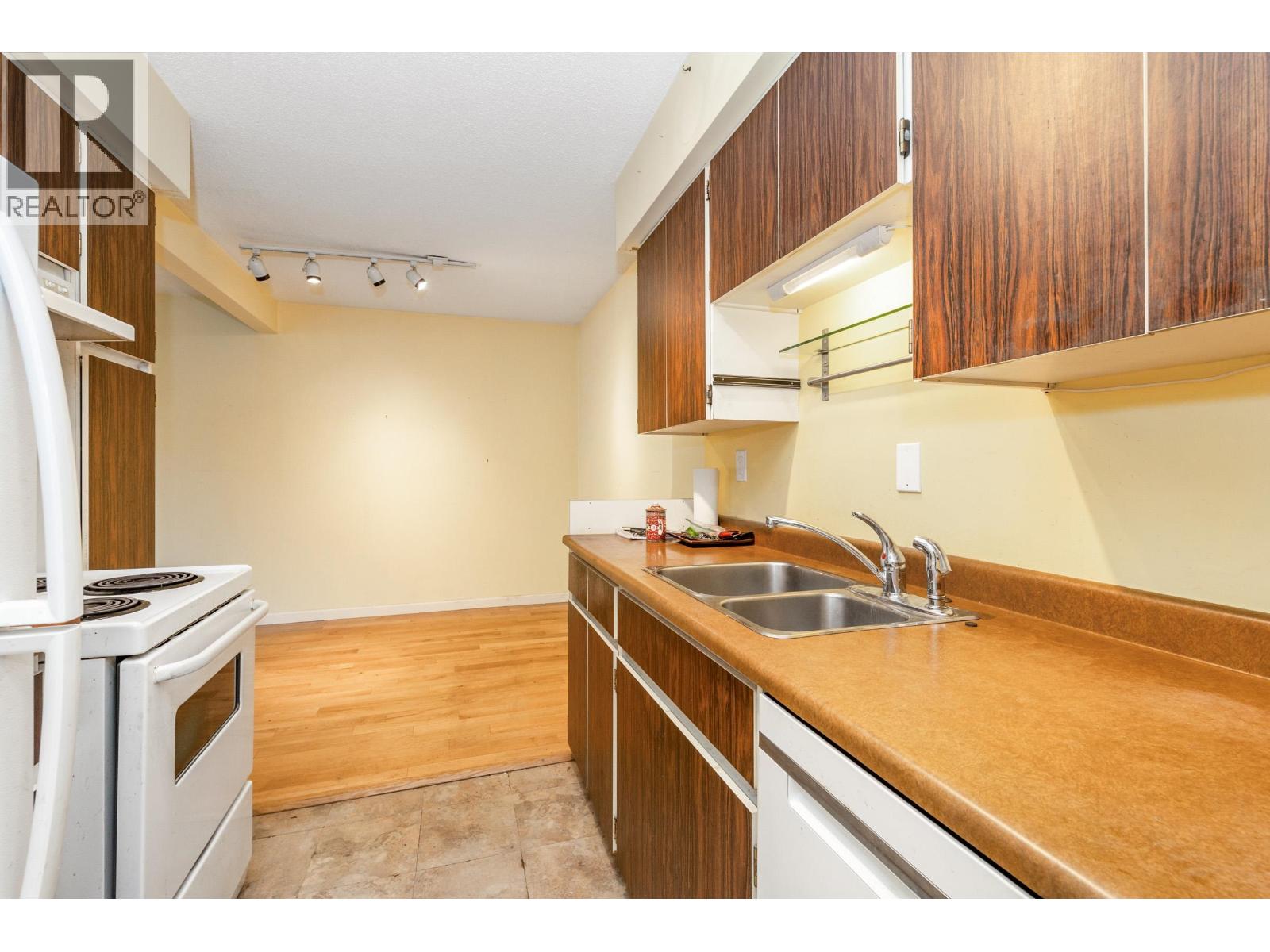 410 1435 Nelson Street, Vancouver, British Columbia  V6G 2Z3 - Photo 9 - R3062491