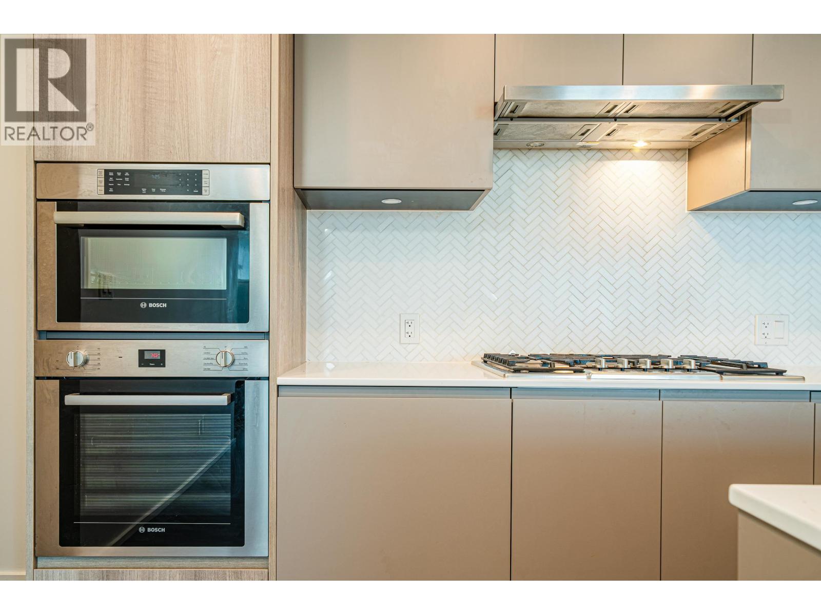 5001 3809 Evergreen Place, Burnaby, British Columbia  V3J 0M1 - Photo 6 - R3062494