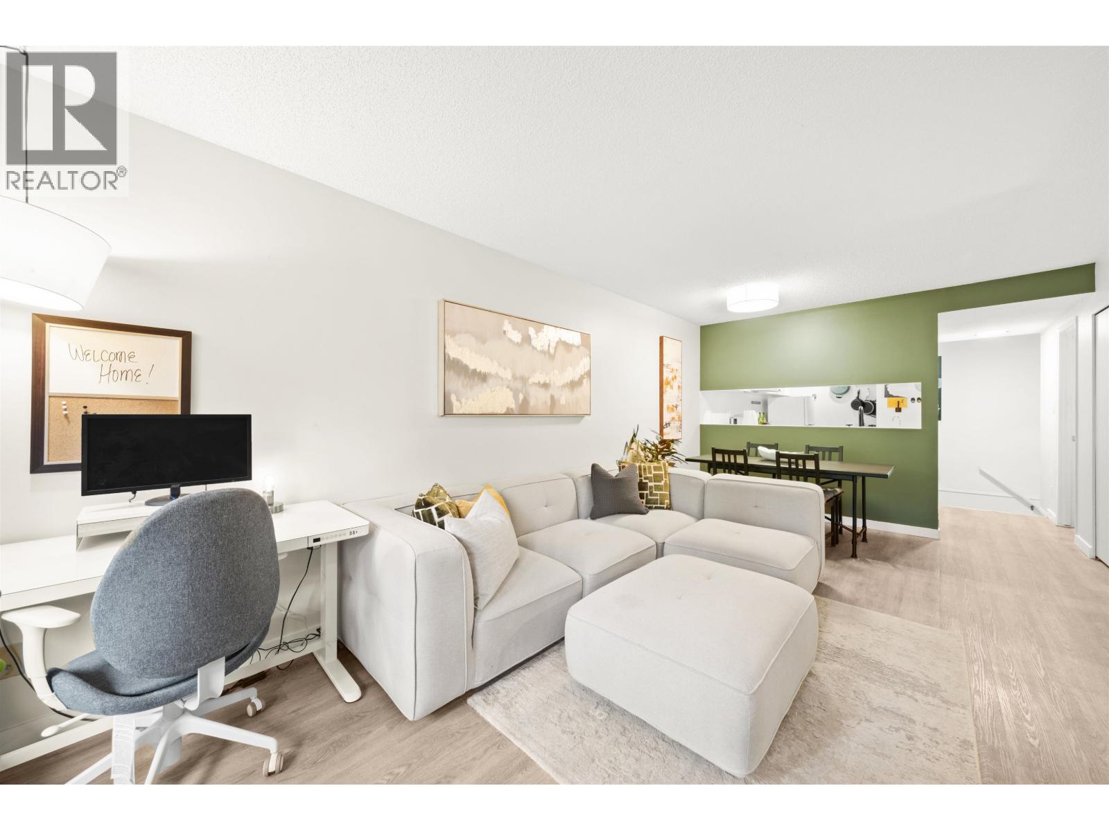 1884 Purcell Way, North Vancouver, British Columbia  V7J 3K3 - Photo 6 - R3062499