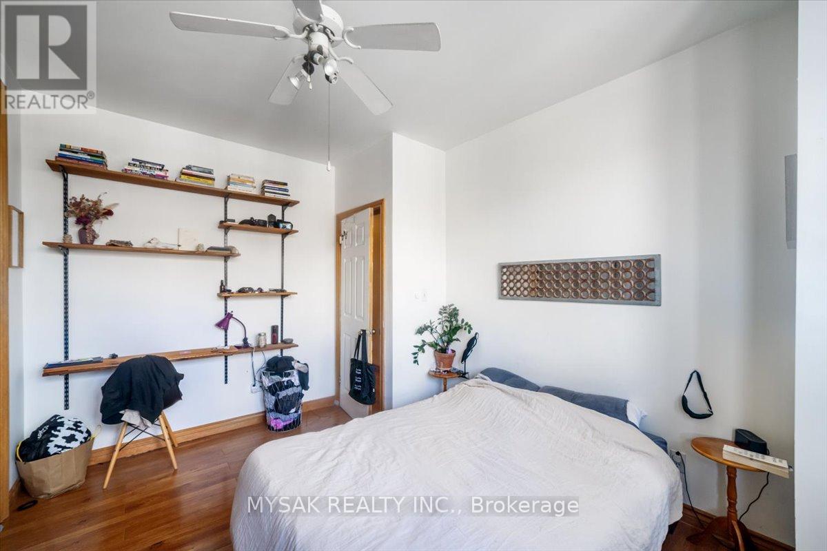 137 Annette Street, Toronto, Ontario  M6P 1N9 - Photo 14 - W12485110