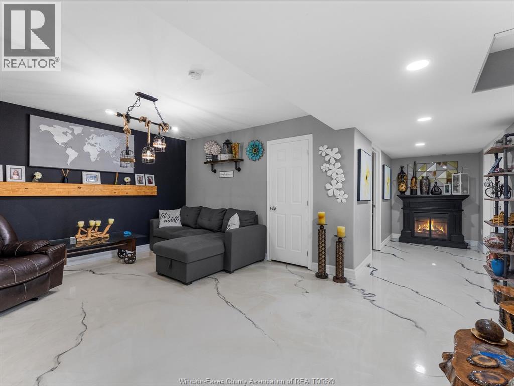 9 Hazel, Kingsville, Ontario  N9Y 0A8 - Photo 24 - 25027393