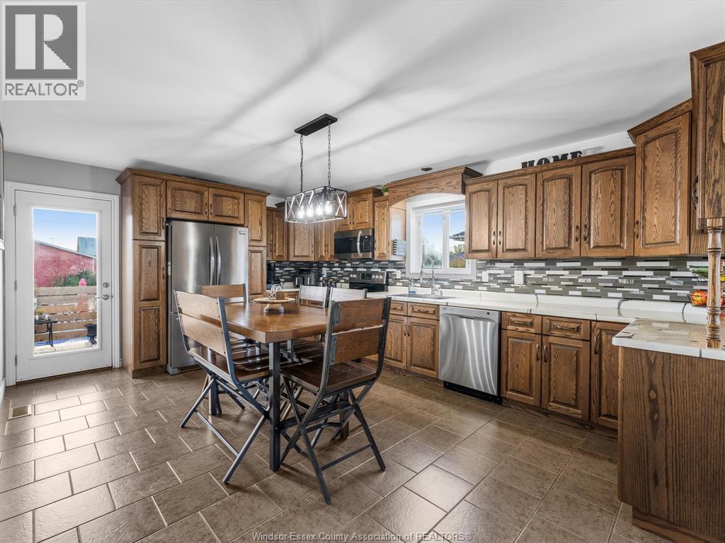 9 Hazel, Kingsville, Ontario  N9Y 0A8 - Photo 9 - 25027393