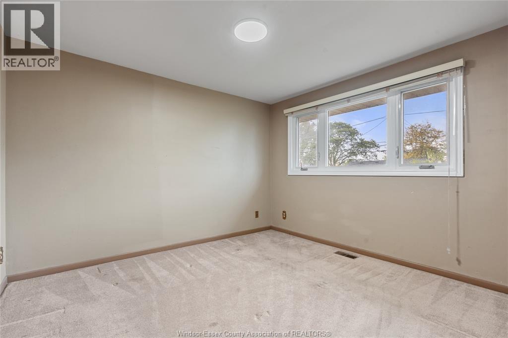 2915 St. Patrick's, Windsor, Ontario  N9E 3G8 - Photo 14 - 25027376