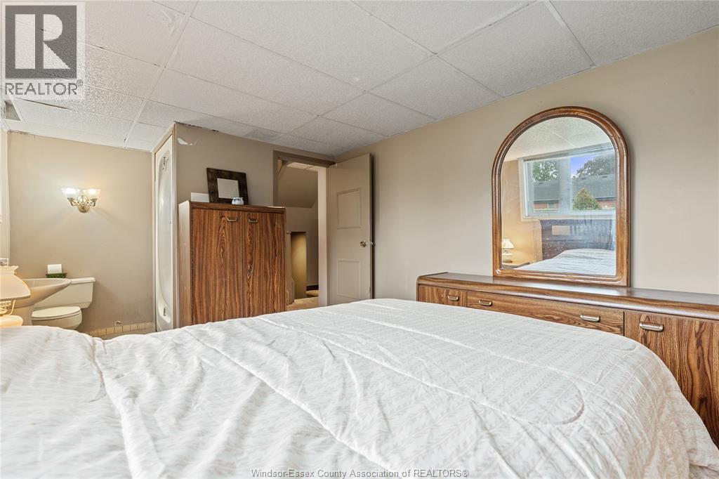 2915 St. Patrick's, Windsor, Ontario  N9E 3G8 - Photo 24 - 25027376