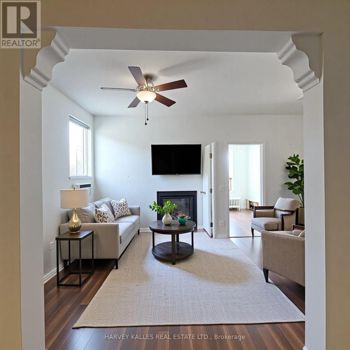 2nd Floor - 206 Augusta Avenue, Toronto, Ontario  M5T 2L6 - Photo 7 - C12456098